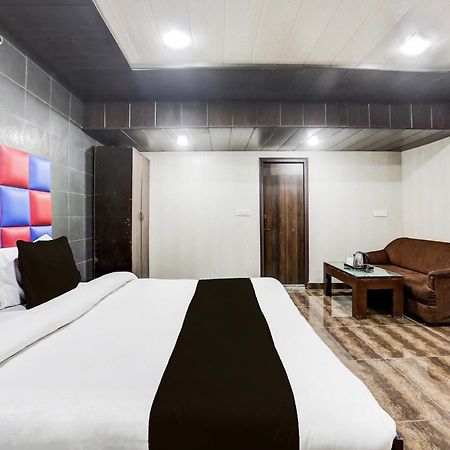 Super Townhouse Haibowal Chowk Ludhiana Exterior foto